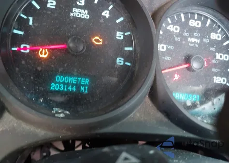 2011 Chevrolet Silverado 1500 Work Truck z USA, uszkodzony, nr VIN 1GCNCPEX4BZ448655